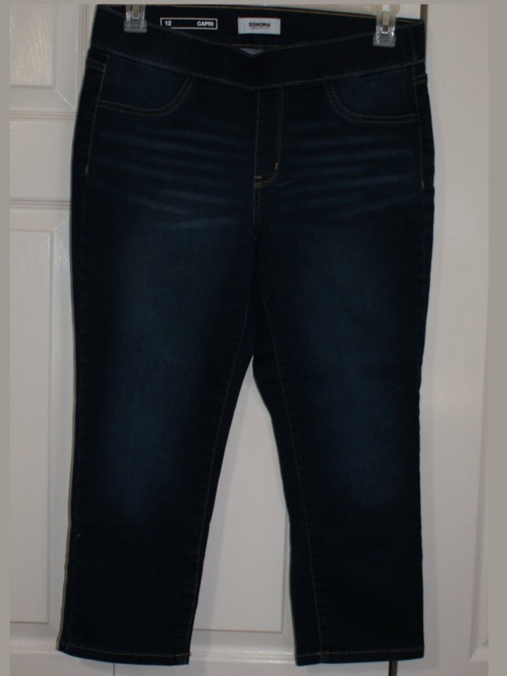 Sonoma Denim Pull-On Capri - Size 12 BRAND NEW